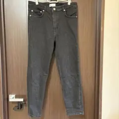 ZARA ザラ　ジーンズ　EUR42