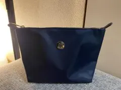 TOMMY HILFIGER ポーチ（大）