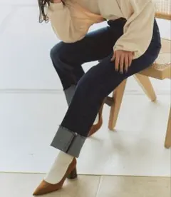 titivate ターンバックストレートデニムパンツ ネイビーのサムネイル