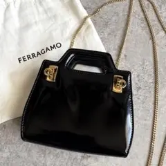 【極美品】サルヴァトーレフェラガモ ワンダ マイクロ 2way ショルダーバッグ
