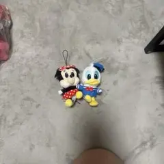 Disney ミニー ドナルド ぬいぐるみ マスコット 2点セット