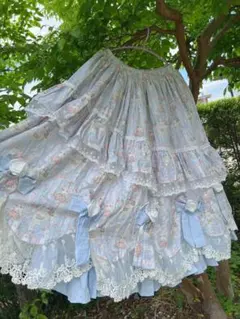 カネコイサオ クロシェ編みモチーフ付き フレアスカート ラベンダー