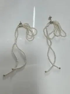 ホワイトビーズ ロングピアス ウェディングピアス アンティークPierce