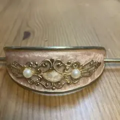 エレガントなパール付きヘアアクセサリー