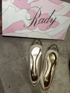 Radyパンプスのサムネイル