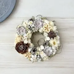 ドライフラワーリース・木の実のリース・ナチュラルリース・インテリア雑貨