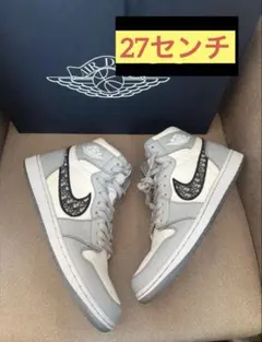 Dior × Nike Air Jordan 1 High OG "DIOR"のサムネイル