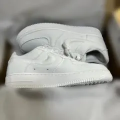 新品 スニーカー