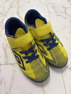 アンブロ　umbro トレシュー　19㎝