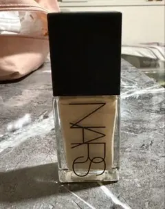 NARS ライトリフレクティング ファンデーション 30mLのサムネイル