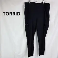 TORRID◇トリッド　カーゴ風パンツ　ブラック　黒【2】薄手　ジップポケット