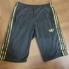 アディダスオリジナル　ハーフパンツ古着M