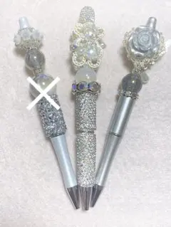 シルバー　ギラギラ　ボールペン