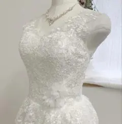 【前撮りなどに最適！】ウェディングドレス Aライン　ノースリーブ