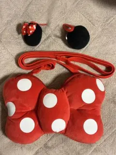 ディズニーリゾート　ミニー　リボン　ショルダーバッグ ヘアピン　パッチン