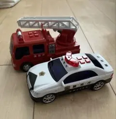 【光る】消防車とパトカーのセット