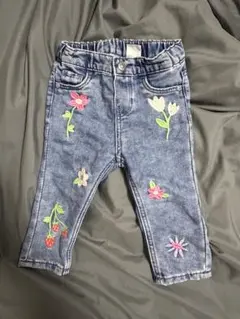 H&M デニムパンツ　花柄　70cm80cm