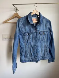 Levi's デニム ジャケット mサイズ