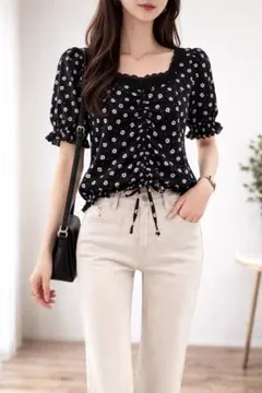 小花柄 ギャザーブラウス 黒