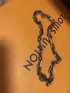 LOUIS VUITTON チェーンネックレス モノグラム シルバーカラーのサムネイル