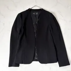 美品　INDIVI ノーカラージャケット　ブラック　小さいサイズ　XXS 通勤のサムネイル