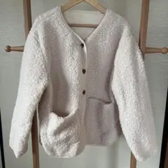 クリーム色フリースジャケット