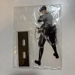 進撃の巨人　リヴァイ 戦う背中　アクリルスタンド