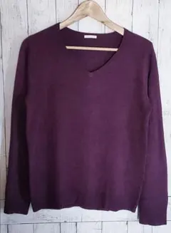 GU g.u ジーユー パープル 紫 Vネック 長袖セーター ニット