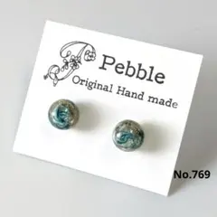 No.769　レジンピアス　ハンドメイド　球体形　グリーン　ゴールド