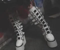 Item thumbnail for item 528c611d-9b22-423d-a380-4dfb76eae9af