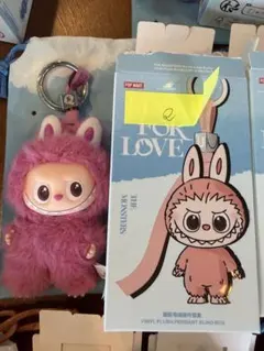 PIN FOR LOVE イニシャル　ラブブ　LABUBU 正規品