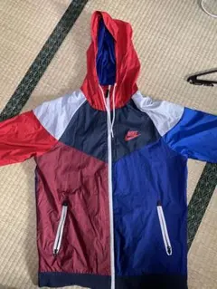Nike ナイロンジャケット フード付き