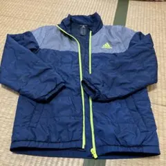 adidas ジャンパー　140