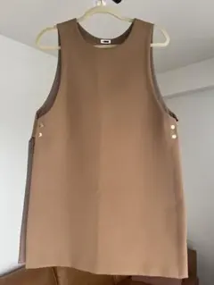 トップス　ベスト