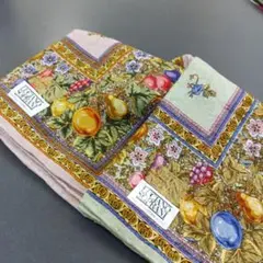 【新品未使用】LUCIANO SOPRANI ルチアーノソプラーニ 大判ハンカチのサムネイル