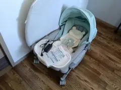 【美品】【ラウンドベビーマット付】ユラリズム オートプレミアム ハイローチェア