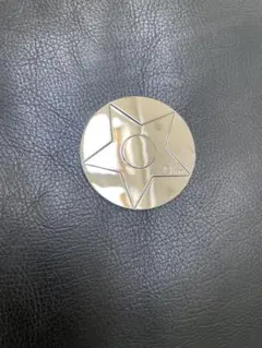 Dior ビューティ星型ミラー