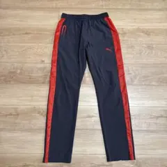 最終値下げ‼️Puma ナイロパンツ ネイビー/レッド