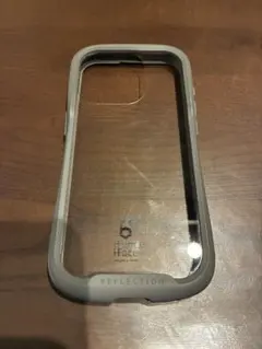 iPhone15pro i Face Reflection グレー