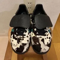 adidasカウ柄 スニーカー SAMBA アディダスオリジナルス