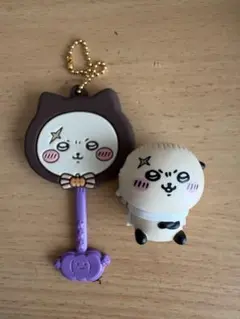 ちいかわラッコ先生キーホルダーとフィギュア