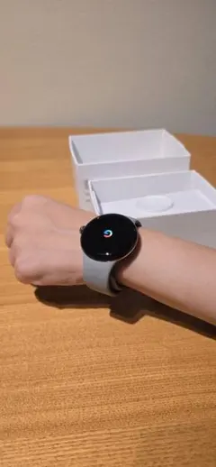 GooglePixelWatchゴールド ヘーゼル 本体、充電ケーブル付き