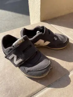 New Balance ブラック 323 おそらく15.5センチ