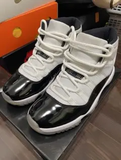 NIKE エアジョーダン11 コンコルド