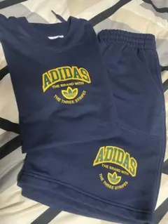 ADIDAS ネイビー スウェット セットアップ