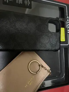 COACH iPhone 11 ケース & コインケース セット