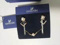 ほぼ未使用☆スワロフスキー Swarovski ヘアクリップ　ヘアピン三点セット ほぼ未使用☆スワロフスキー Swarovski ヘアクリップ ヘアピン三点