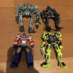 トランスフォーマー フィギュアセット& インシグニアリングセット