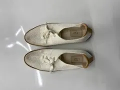 p*l様 UGG アグ ニット スニーカー ホワイト 白 軽量 ローカット レデ