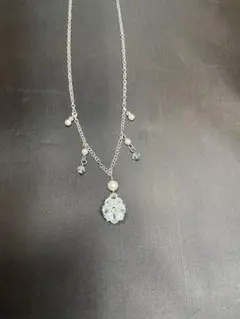 スワロスキー シルバーネックレス